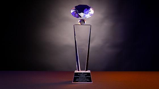 Full Sail's LEAD Award trophy for the Innovation & Entrepreneurship master's program